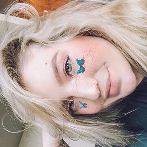 Meet your Posher, Rose